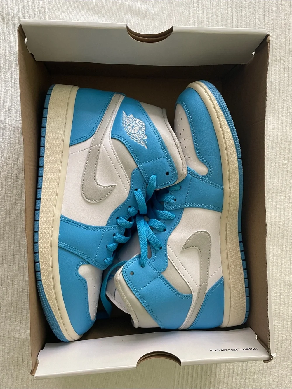 Nike Air Jordan 1 Mid White and Blue Leather Sneakers - Picture 1 of 5